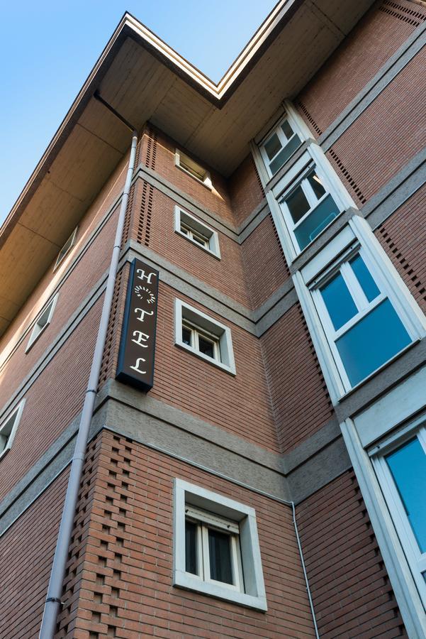 Hotel Internazionale 勒威诺 外观 照片
