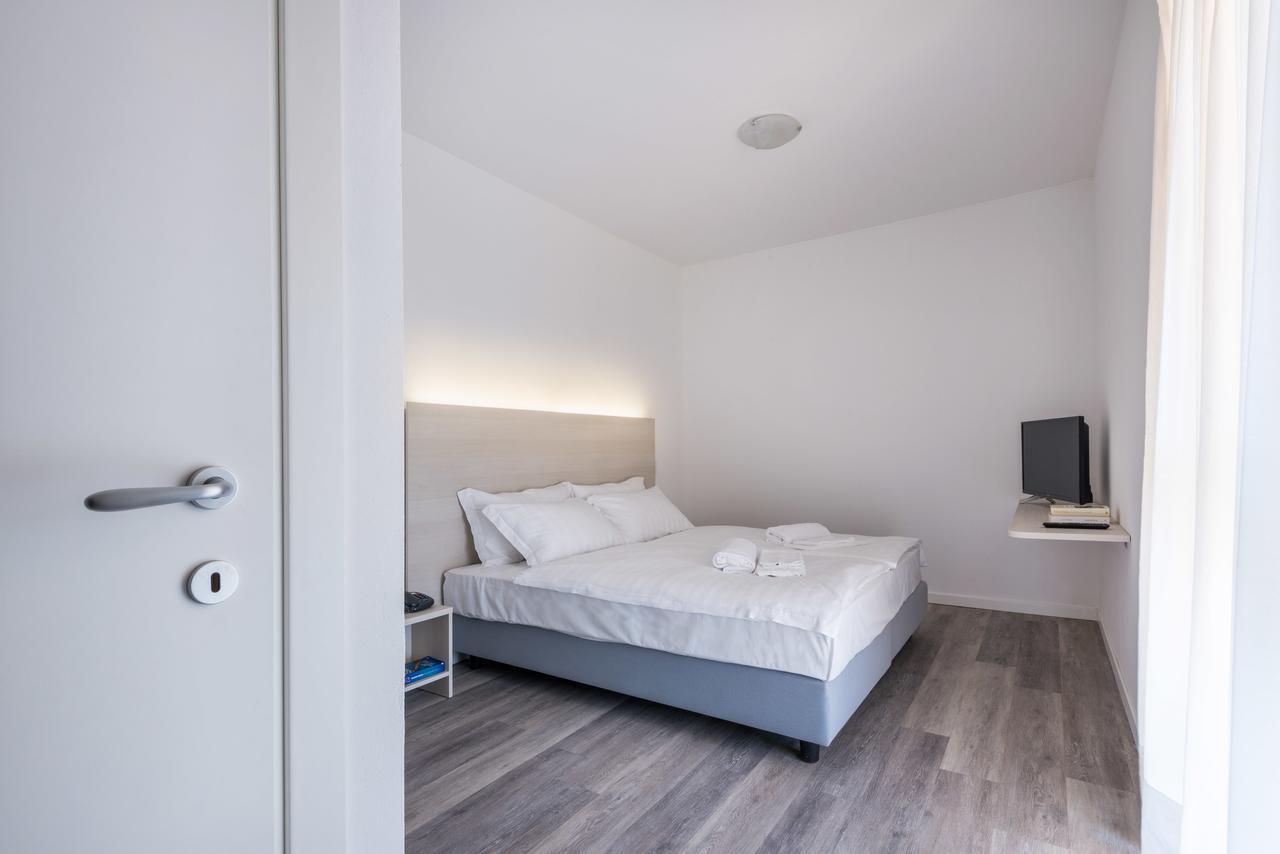 Hotel Internazionale 勒威诺 外观 照片
