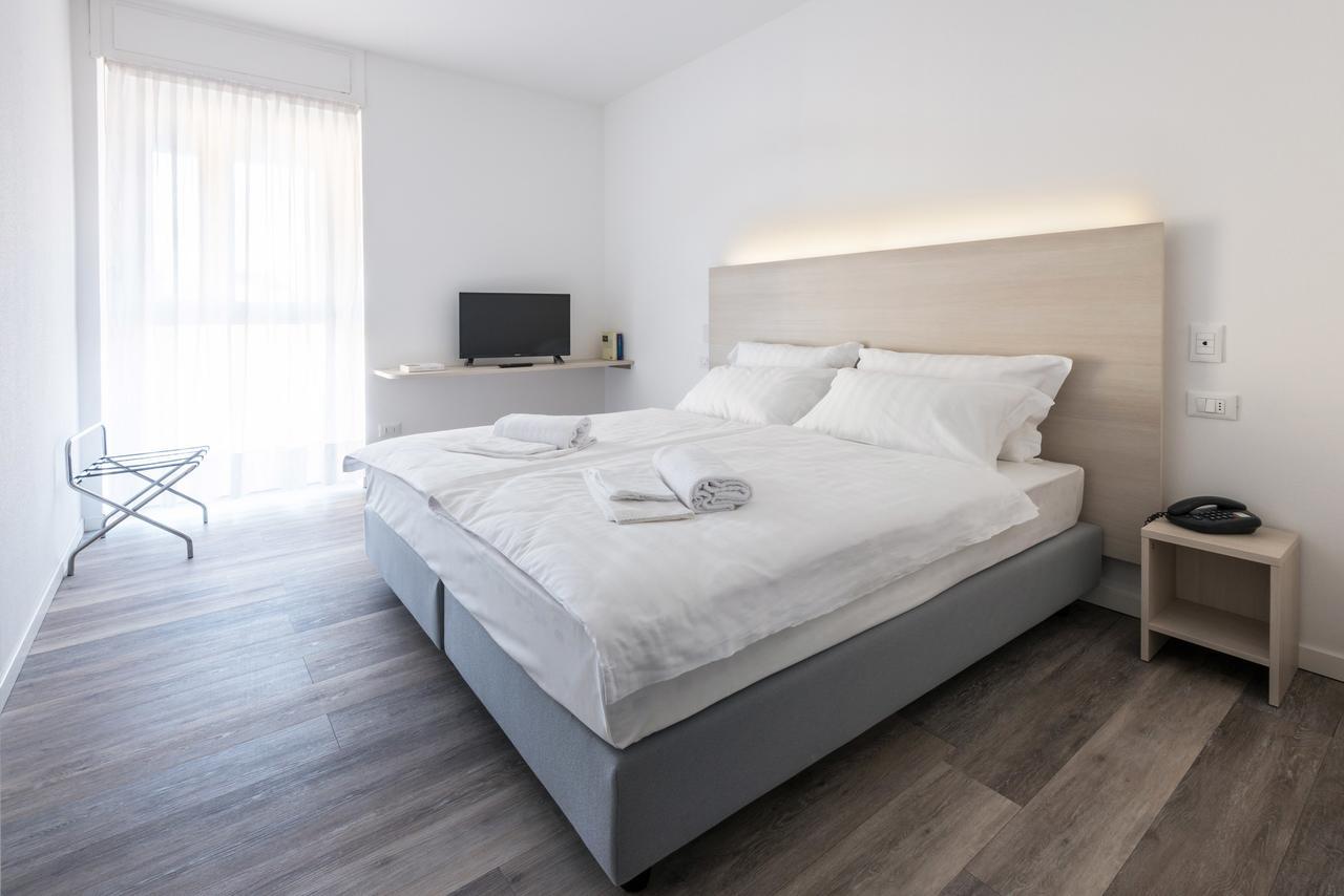 Hotel Internazionale 勒威诺 外观 照片